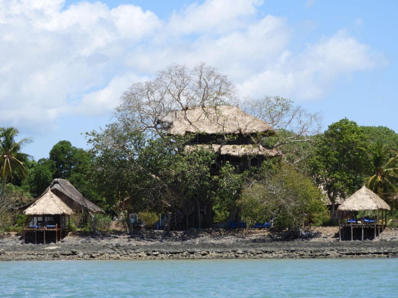 桑格尼山林小屋 Befotaka Bay 外观 照片